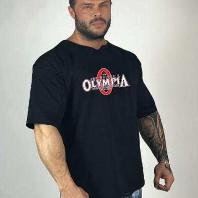 OVERSIZE T SHIRT SİYAH ( BASKILAR FARKLILIK GÖSTEREBİLİR ) OVERSIZE T SHIRT SİYAH ( BASKILAR FARKLILIK GÖSTEREBİLİR )